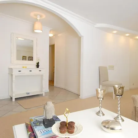 Cheya Rumelihisari Apartment Istanbul