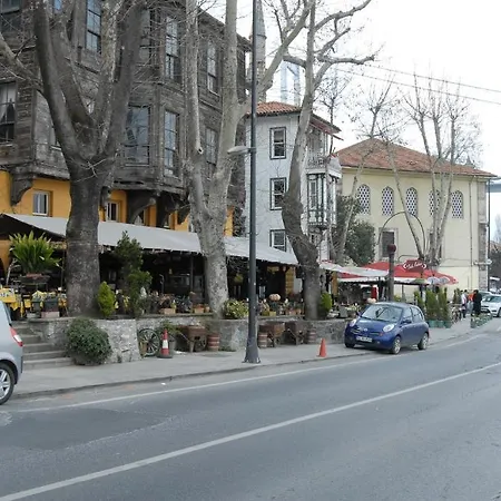 Cheya Rumelihisari * Istanbul